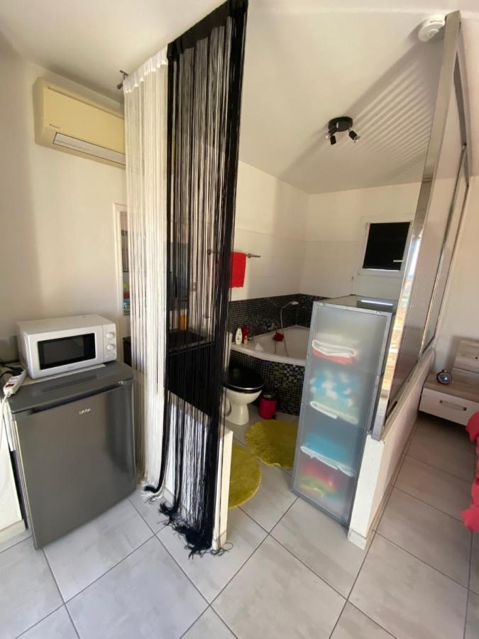 Charmante Chambre Avec Vue Mer 라시오타 외부 사진